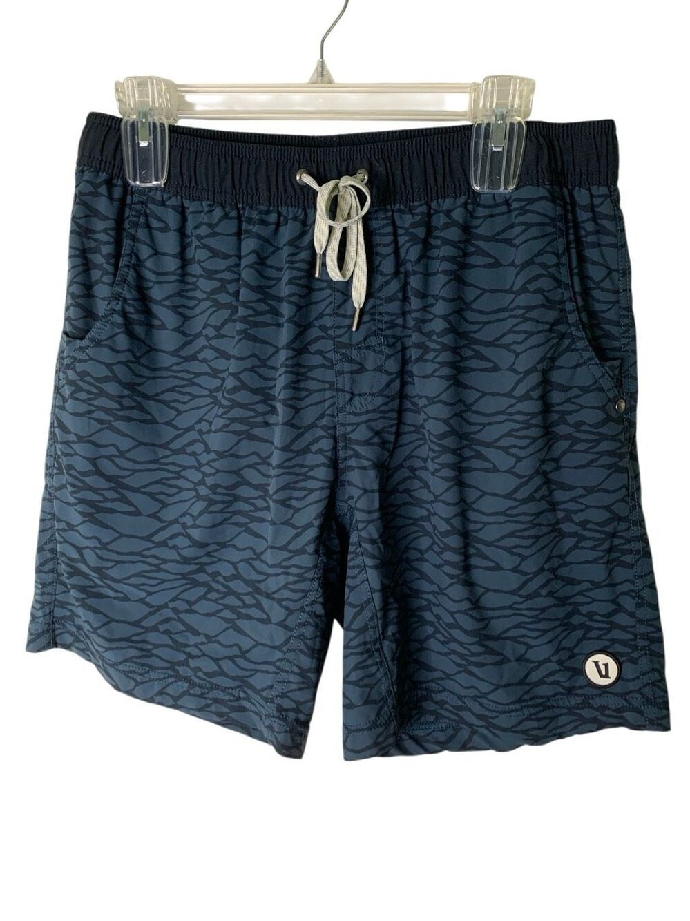 Vuori Kore Shorts 7" inseam lined men's size large